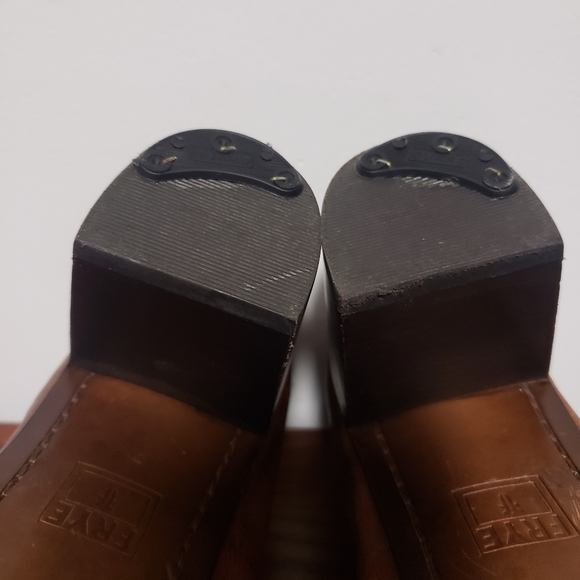 Frye Pumps - Picture 3 of 5
